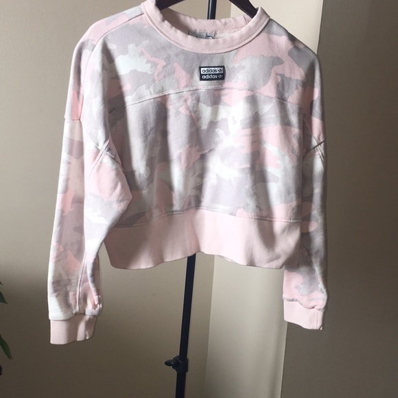 Adidas pink camo crop sweatshirt - M - Picture 1 of 5